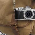 Recenzia zrkadlového fotoaparátu Olympus OM-D E-M10 Mark III, profesionálne recenzie